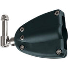 Ronstan Batten receptacle link Serie 8 22 set fra siden med fokus på detaljerne.