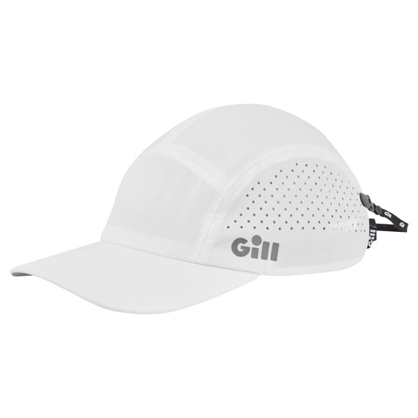 Gill, 156 Verso Cap, hvit, vannavstøtende Quickdry UV50+, 5 paneler, justerbar størrelse, sikkerhetssnøring, 92 % polyester / 8 % spandex